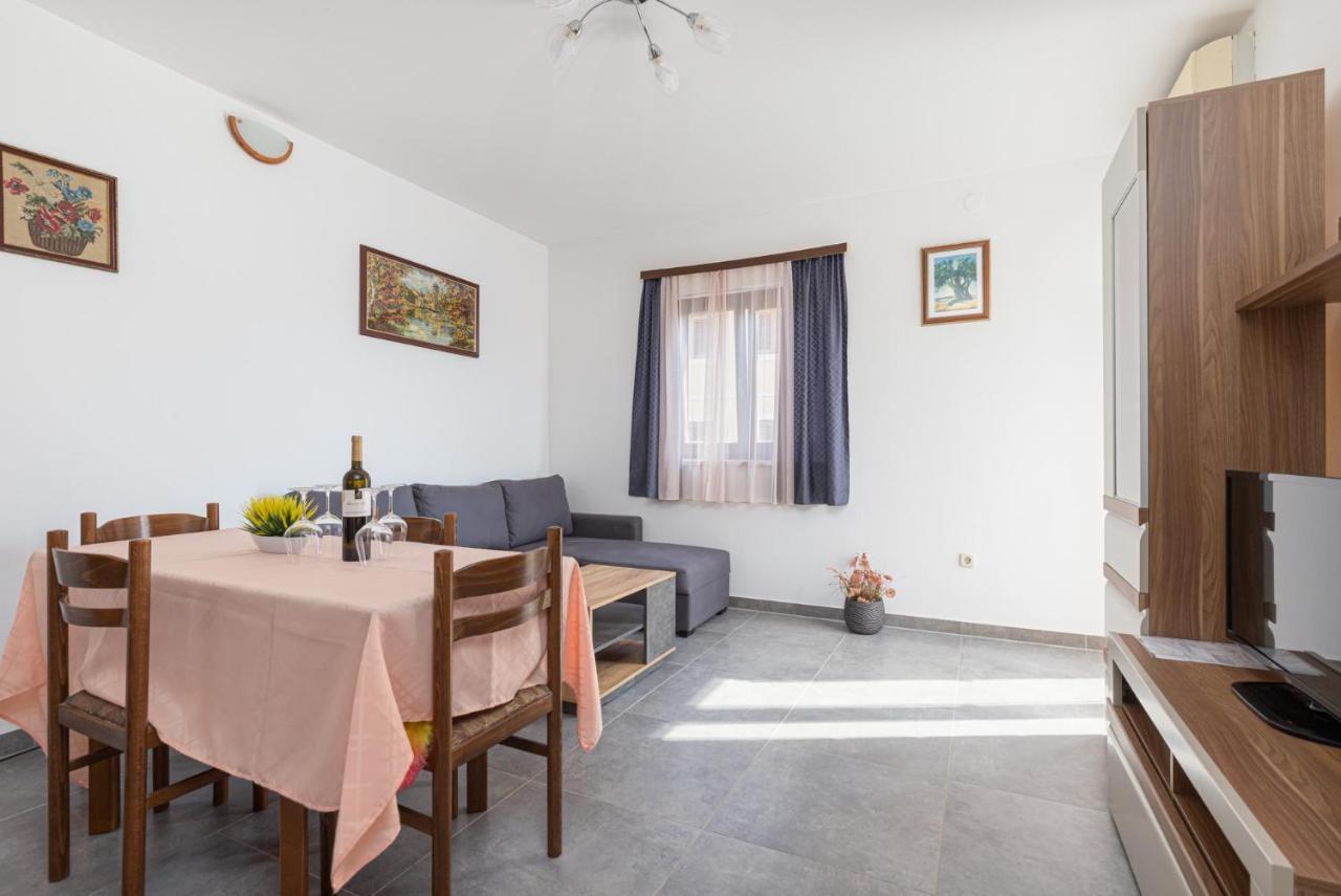Medak Apartment Porec Exterior photo